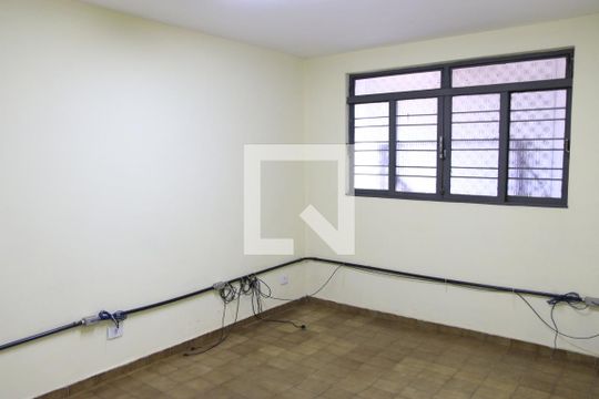Quarto 1 de casa para alugar com 3 quartos, 80m² em Setor Sul, Goiânia