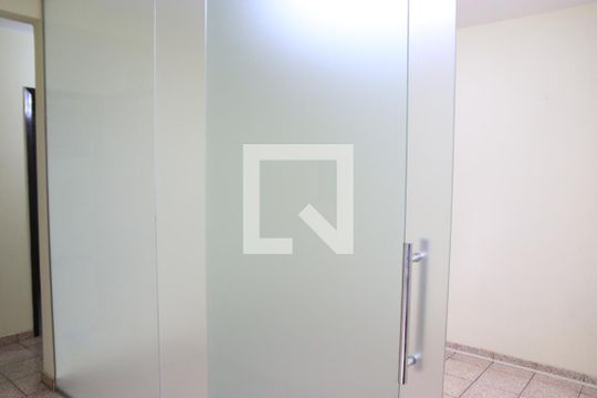 Sala de casa para alugar com 3 quartos, 80m² em Setor Sul, Goiânia