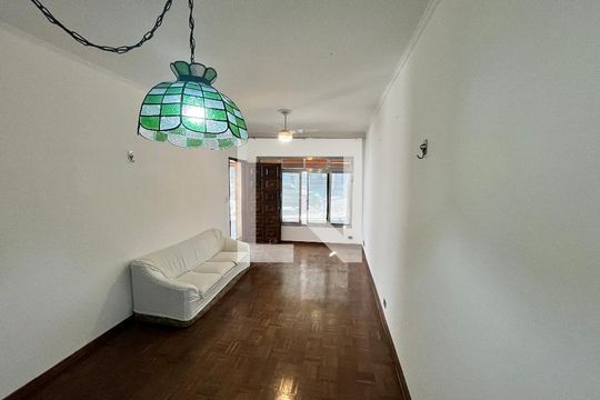 Sala 1 de casa para alugar com 5 quartos, 200m² em Água Fria, São Paulo