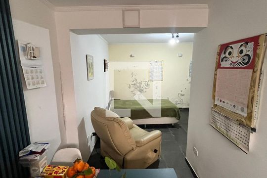 Suíte de casa à venda com 5 quartos, 200m² em Água Fria, São Paulo