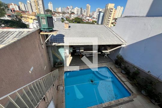 Área de Serviço de casa para alugar com 5 quartos, 200m² em Água Fria, São Paulo