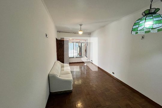 Sala 1 de casa para alugar com 5 quartos, 200m² em Água Fria, São Paulo