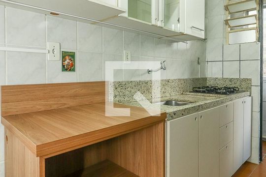 Cozinha de apartamento à venda com 2 quartos, 68m² em Mont’serrat, Porto Alegre