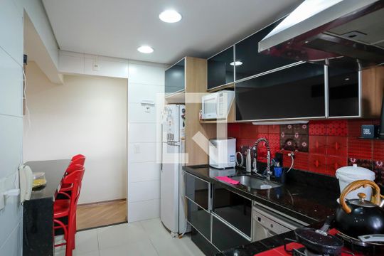 Cozinha de apartamento à venda com 3 quartos, 110m² em Santa Maria, São Caetano do Sul