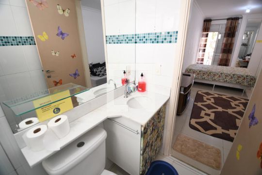Banheiro de kitnet/studio à venda com 1 quarto, 30m² em Centro, Campinas