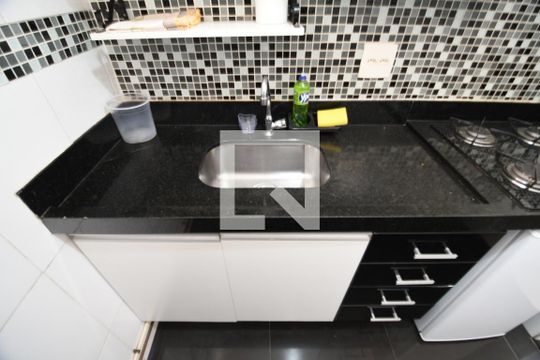 Cozinha de kitnet/studio à venda com 1 quarto, 30m² em Centro, Campinas