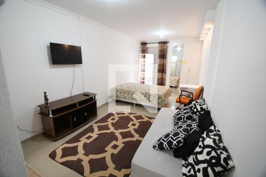 Quarto / Sala de kitnet/studio à venda com 1 quarto, 30m² em Centro, Campinas