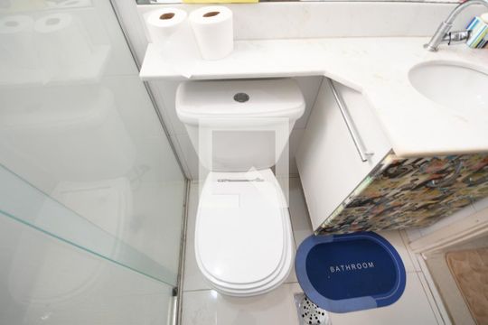 Banheiro de kitnet/studio à venda com 1 quarto, 30m² em Centro, Campinas