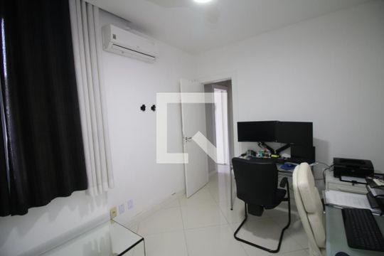 Quarto 1- escritório de casa à venda com 4 quartos, 225m² em Vila Kosmos, Rio de Janeiro