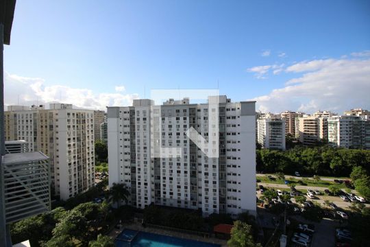 Vista de apartamento para alugar com 2 quartos, 55m² em Jacarepaguá, Rio de Janeiro