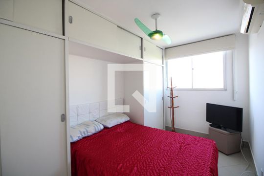 Quarto 2 de apartamento para alugar com 2 quartos, 55m² em Jacarepaguá, Rio de Janeiro