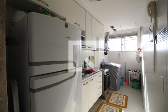 Cozinha de apartamento para alugar com 2 quartos, 55m² em Jacarepaguá, Rio de Janeiro