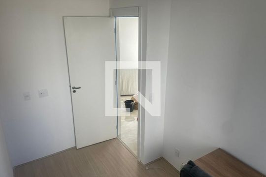 Quarto 1 de apartamento para alugar com 2 quartos, 44m² em Residencial Parque da Fazenda, Campinas