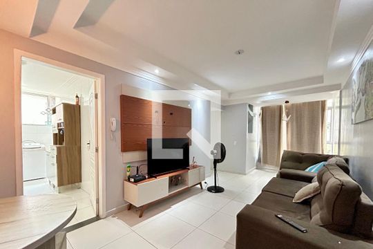 Sala de apartamento para alugar com 2 quartos, 79m² em Federação, Salvador