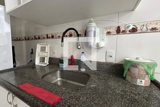 Cozinha e Área de Serviço de apartamento para alugar com 2 quartos, 79m² em Federação, Salvador