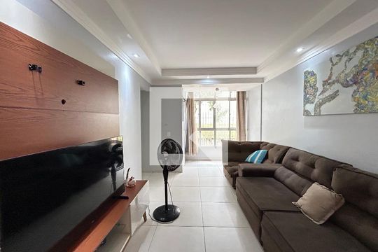 Sala de apartamento para alugar com 2 quartos, 79m² em Federação, Salvador