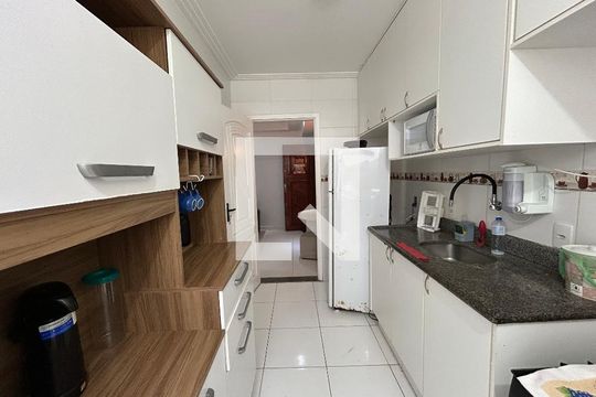 Cozinha e Área de Serviço de apartamento para alugar com 2 quartos, 79m² em Federação, Salvador
