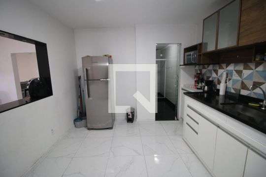 Cozinha de casa à venda com 3 quartos, 130m² em Irajá, Rio de Janeiro