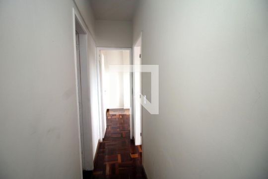 Corredor de apartamento para alugar com 3 quartos, 60m² em Madureira, Rio de Janeiro