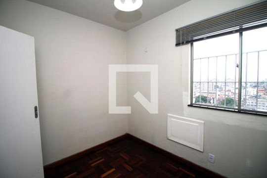 quarto 2 de apartamento para alugar com 3 quartos, 60m² em Madureira, Rio de Janeiro