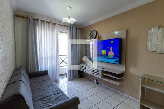 Apartamento à venda com 3 quartos, 65m² em Vila Graciosa, São Paulo