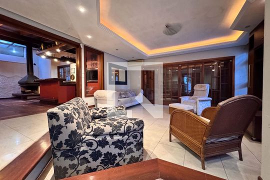 Sala de casa para alugar com 4 quartos, 460m² em Padre Reus, São Leopoldo
