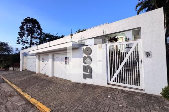 Fachada de casa para alugar com 4 quartos, 460m² em Padre Reus, São Leopoldo