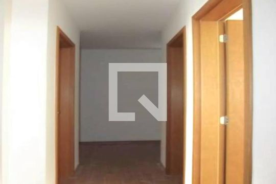 Corredor de apartamento à venda com 3 quartos, 127m² em Buritis, Belo Horizonte