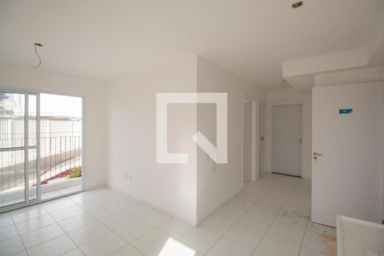 Cozinha e Área de Serviço de apartamento para alugar com 2 quartos, 53m² em Parque Vitoria, São Paulo