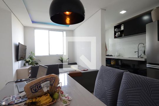 Sala de apartamento à venda com 2 quartos, 43m² em Jardim Monte Alegre, Taboão da Serra