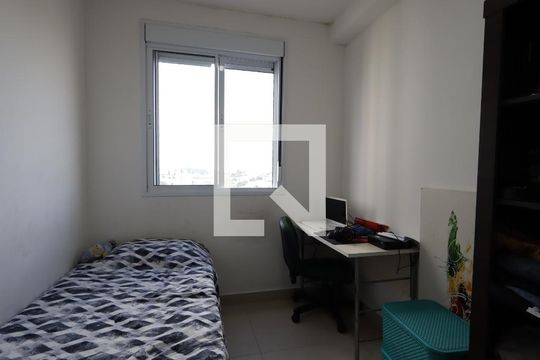 Quarto 1 de apartamento à venda com 2 quartos, 43m² em Jardim Monte Alegre, Taboão da Serra