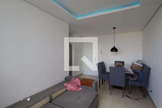 Sala de apartamento à venda com 2 quartos, 43m² em Jardim Monte Alegre, Taboão da Serra