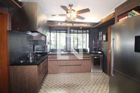 Cozinha de apartamento à venda com 4 quartos, 280m² em Santo Amaro, São Paulo