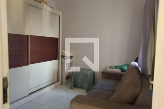 Casa à venda com 5 quartos, 180m² em Itaipu, Niterói