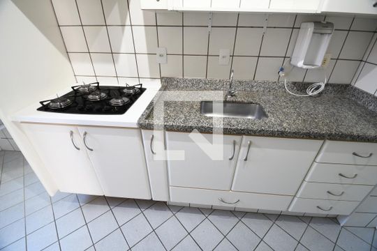 Cozinha de apartamento à venda com 2 quartos, 62m² em Vila Rossi Borghi E Siqueira, Campinas
