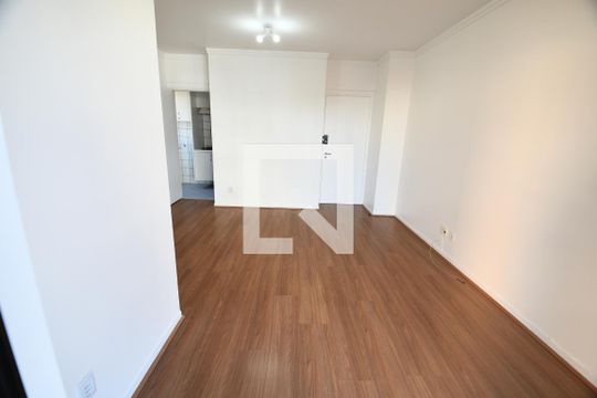 Sala de apartamento à venda com 2 quartos, 62m² em Vila Rossi Borghi E Siqueira, Campinas