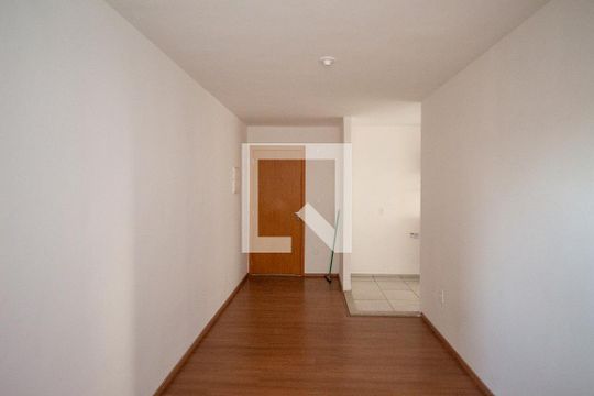Sala de apartamento para alugar com 2 quartos, 48m² em Parada Xv de Novembro, São Paulo