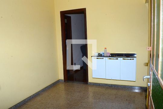 Copa de casa à venda com 2 quartos, 580m² em Dom Silverio, Belo Horizonte