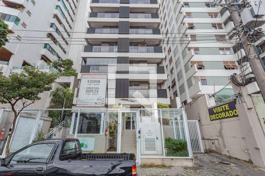 Fachada de apartamento à venda com 1 quarto, 45m² em Aclimação, São Paulo