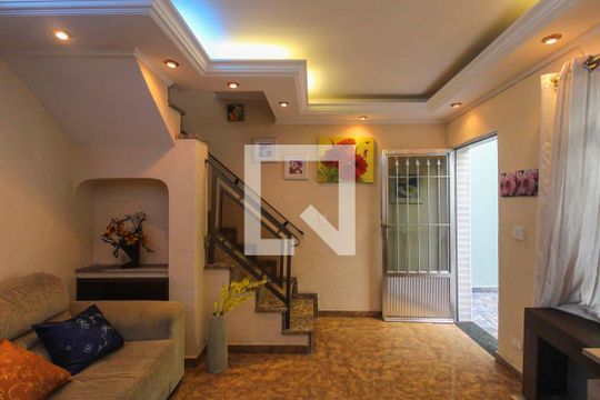 Sala de casa à venda com 3 quartos, 200m² em Água Rasa, São Paulo