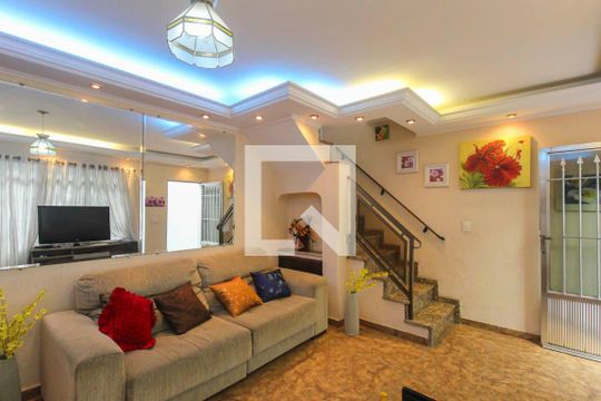 Sala de casa à venda com 3 quartos, 200m² em Água Rasa, São Paulo