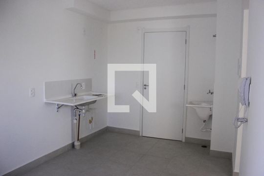 Sala/Cozinha de apartamento à venda com 2 quartos, 37m² em Vila Maria, Guarulhos