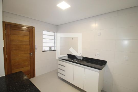 Sala / Cozinha de casa para alugar com 2 quartos, 60m² em Vila Dom Pedro Ii, São Paulo