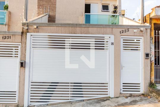 Fachada de apartamento à venda com 2 quartos, 112m² em Jardim Ana Maria, Santo André