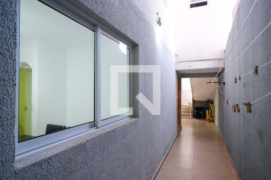 Corredor de casa para alugar com 2 quartos, 115m² em Mauá, São Caetano do Sul