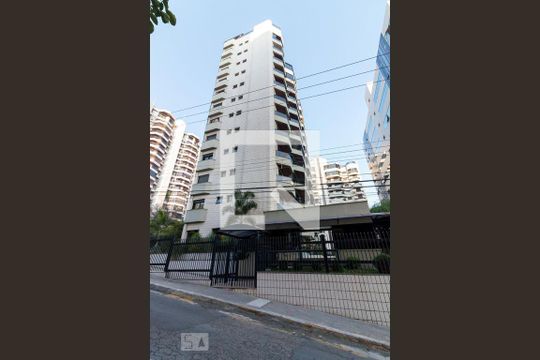 Fachada de apartamento à venda com 5 quartos, 250m² em Camargos, Guarulhos