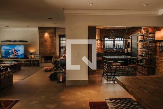 Sala de Estar de casa de condomínio à venda com 3 quartos, 200m² em Alphaville, Santana de Parnaíba