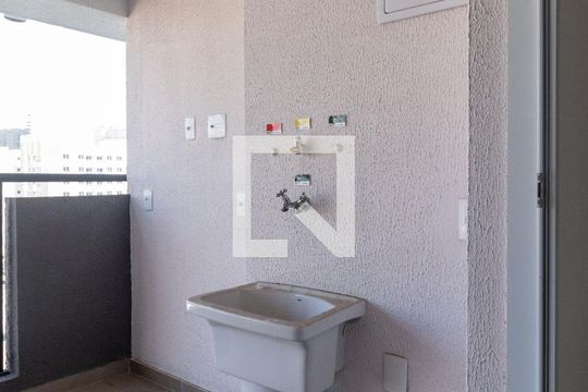 Área de Serviço de apartamento à venda com 2 quartos, 53m² em Barra Funda, São Paulo