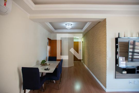 Sala de apartamento para alugar com 2 quartos, 130m² em Centro, Ribeirão Preto