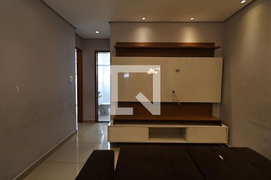 Sala de apartamento à venda com 2 quartos, 52m² em Vila América, Santo André